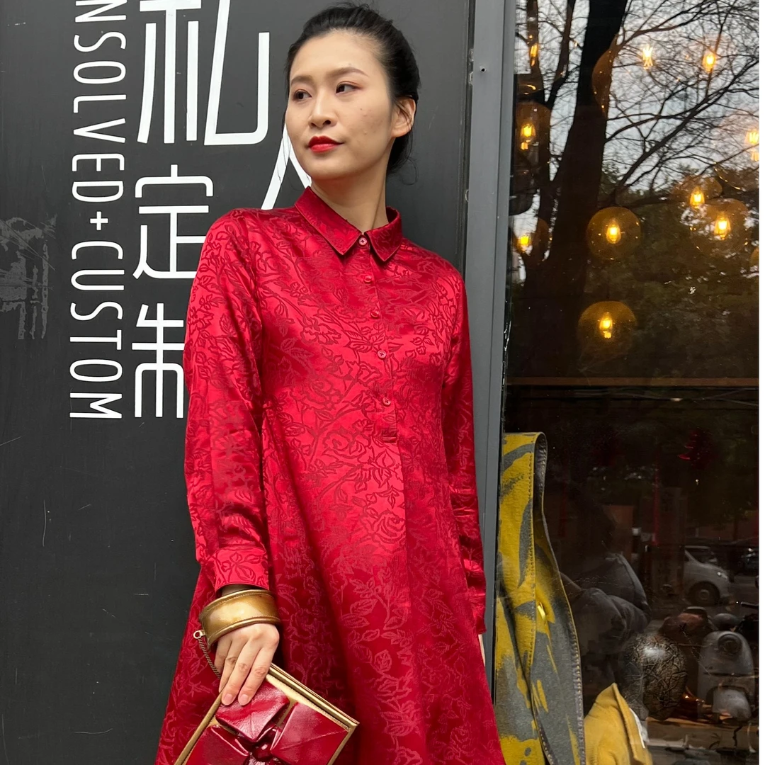 UNSOLVED CUSTOM/未解红色香云纱提花中长衬衣连衣裙