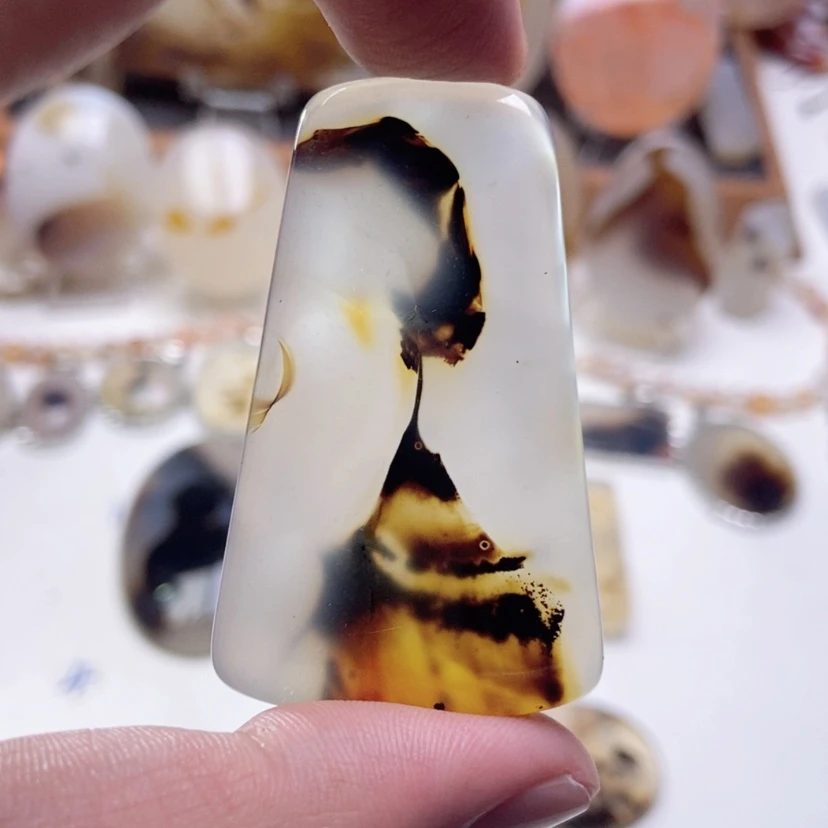 【闪购商品】玛瑙/玉髓颈饰未镶嵌天*