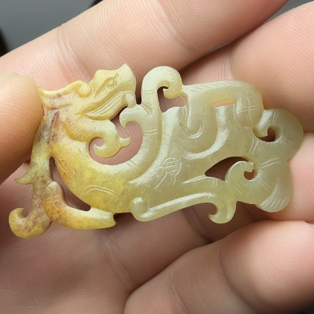 和田玉（糖玉）未镶嵌颈饰