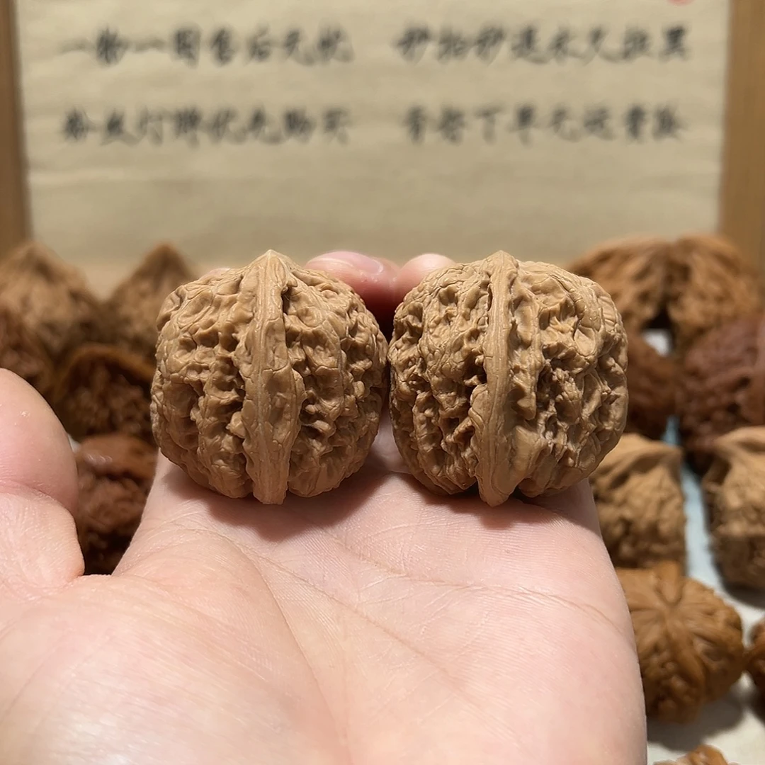 48号文玩核桃41尺青皮将军榜