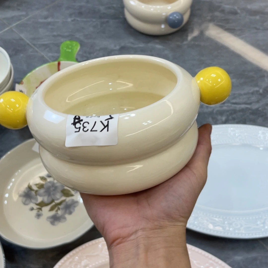 陶瓷微瑕餐具介意勿拍，满18飞！