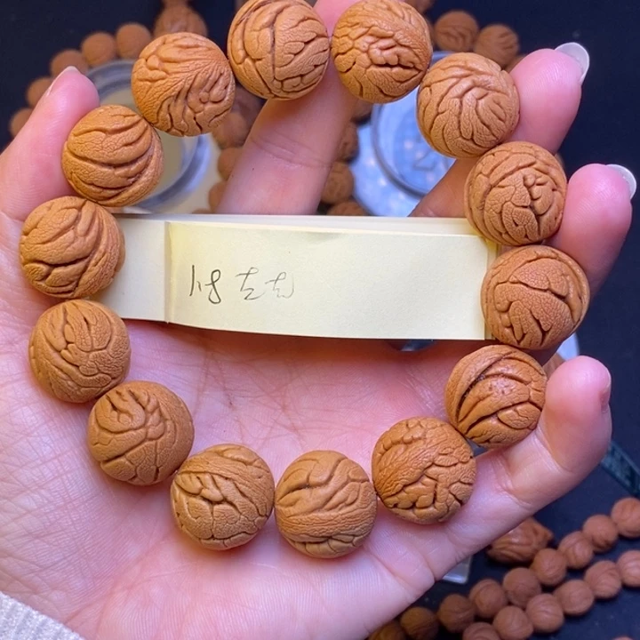 桃核吊坠秦岭龙纹桃核1