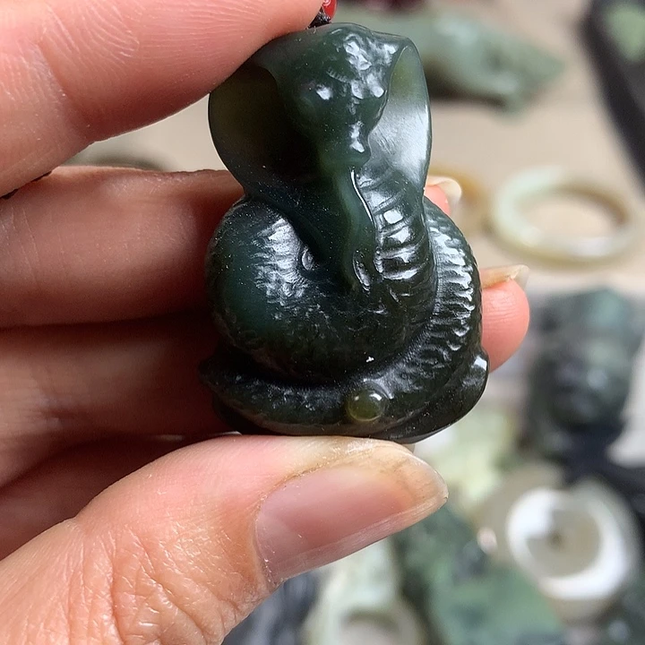 和田玉（糖玉）未镶嵌手镯