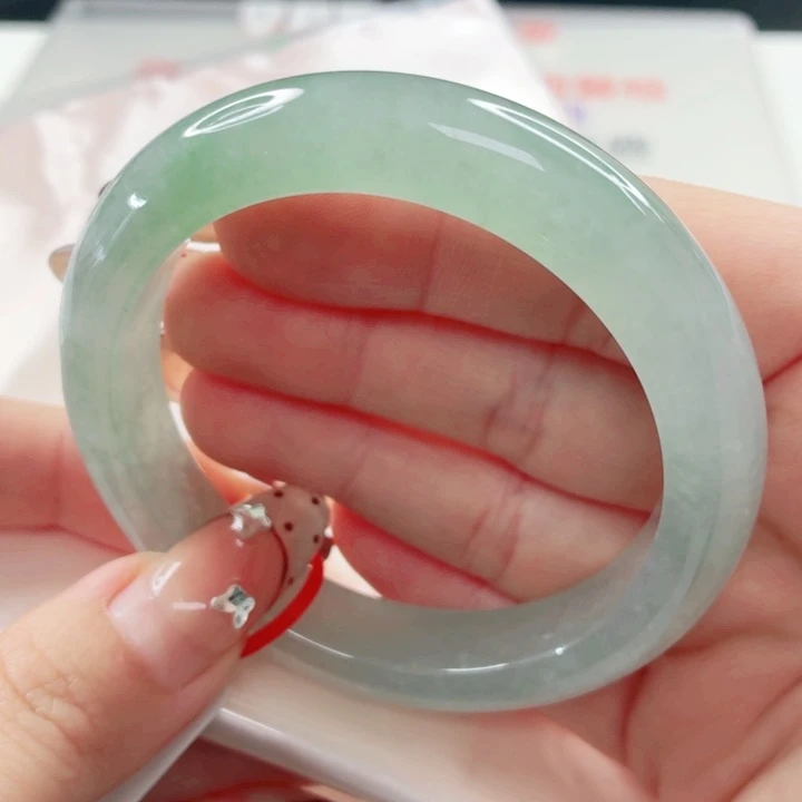 翡翠未镶嵌手镯55.8x593