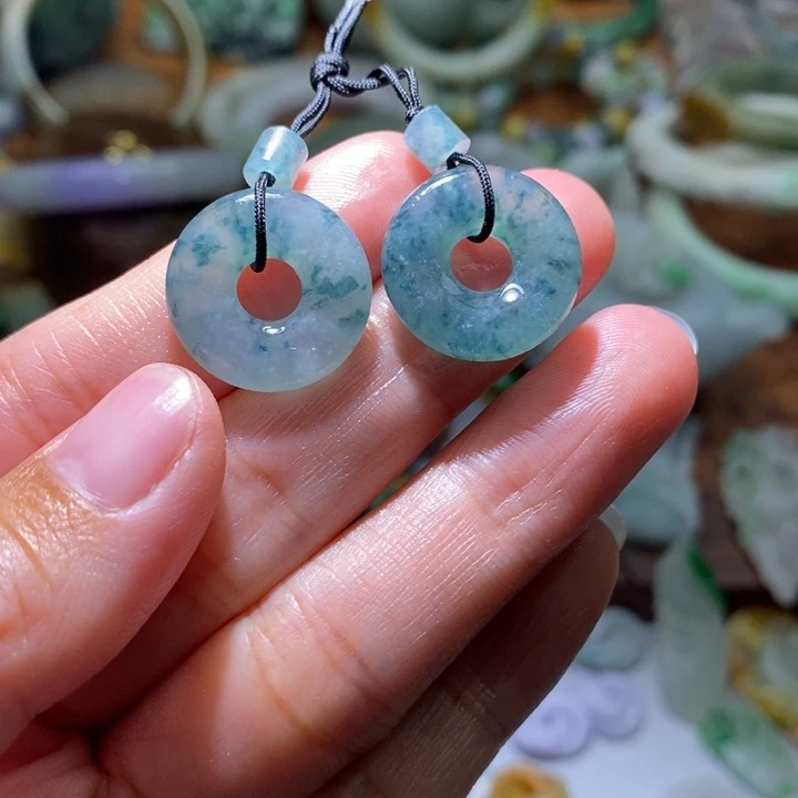 ****杨定制翡翠未镶嵌毛货