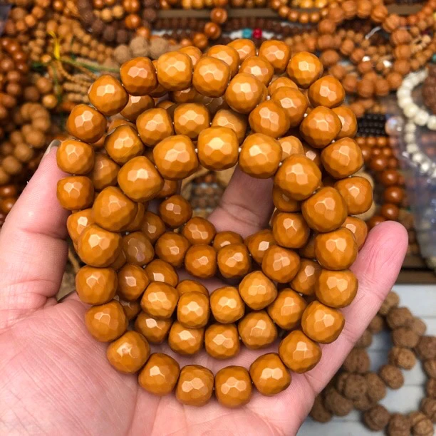 猴头核桃手串钻面1.2-1.3猴头核桃手串光珠（微返油黑点介意勿拍）