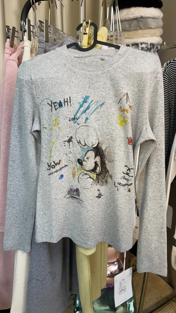 百搭时尚春夏季半袖加绒女士T恤卡通圆领春秋休闲灰色长袖米奇款
