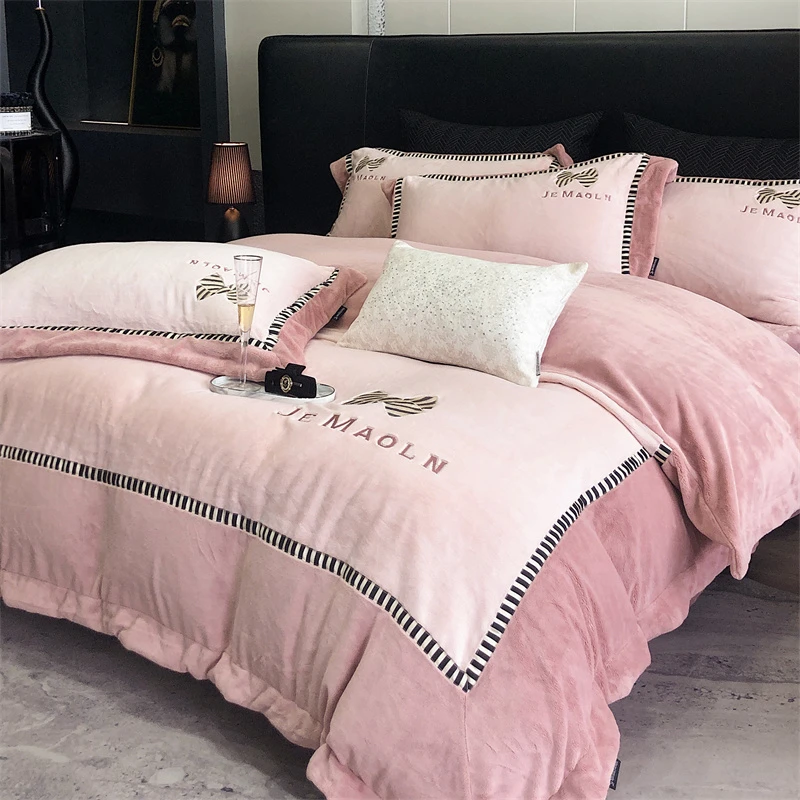 安哥【雪梨绒四件套】祖马龙艾拉：升级版A类轻奢纯色刺绣 YQXD-ZD