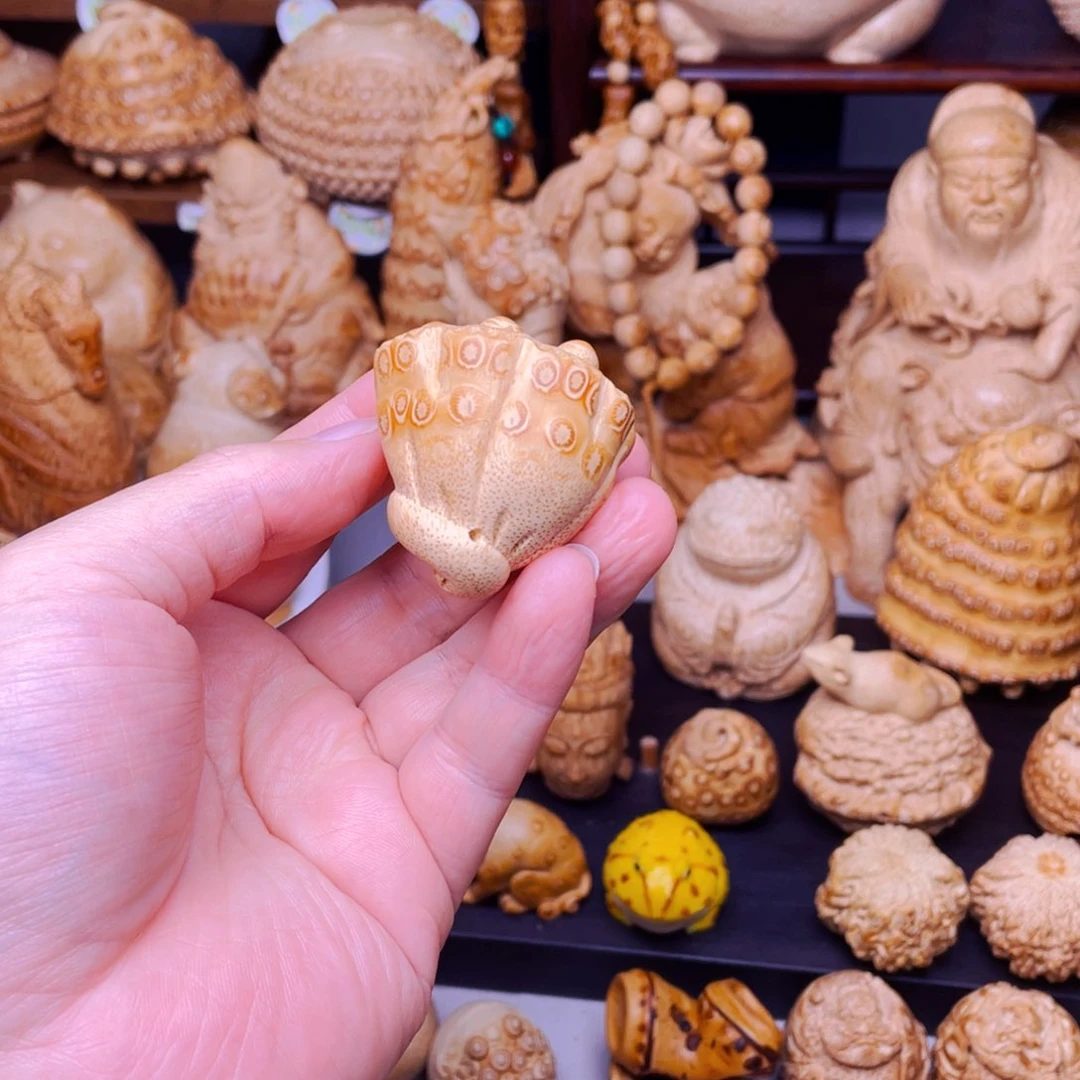 竹竹根雕莲蓬把玩件
