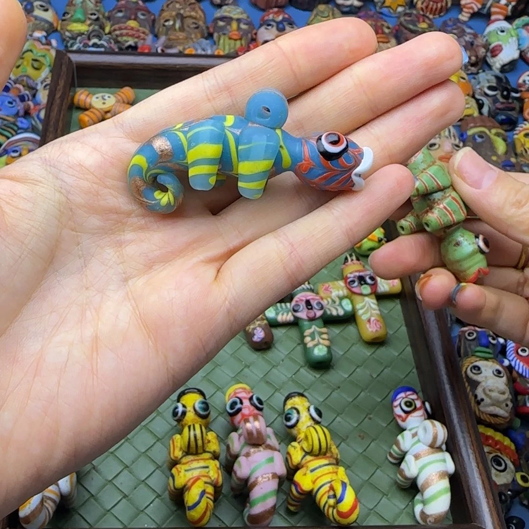 琉璃非金属蜥蜴一个