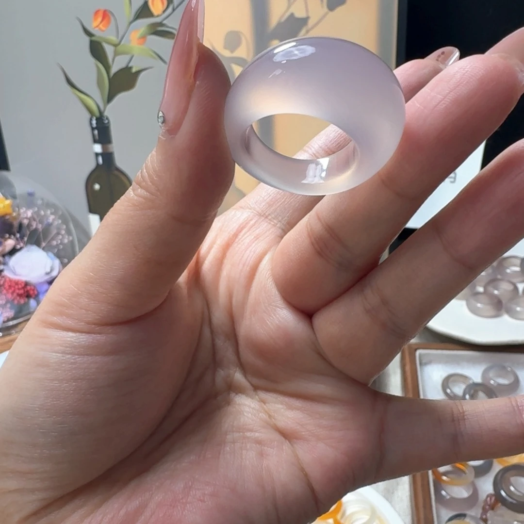 未镶嵌戒指玛瑙/玉髓556港21