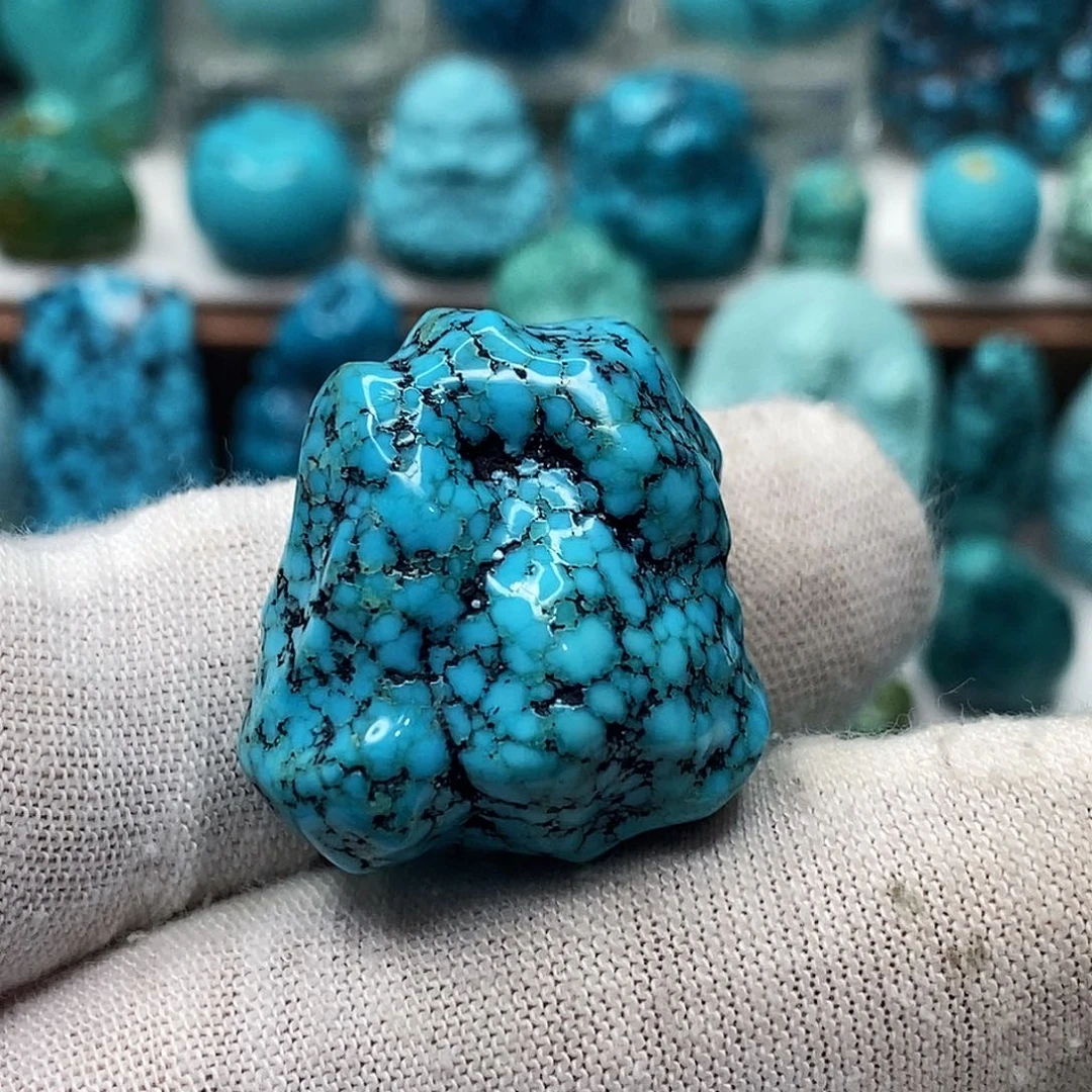 绿松石未镶嵌天然原矿 带武汉地大证书