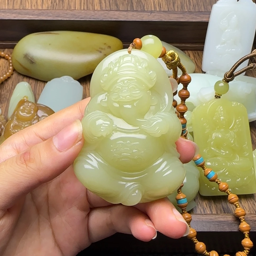 胖***伍未镶嵌和田玉（糖玉）挂件