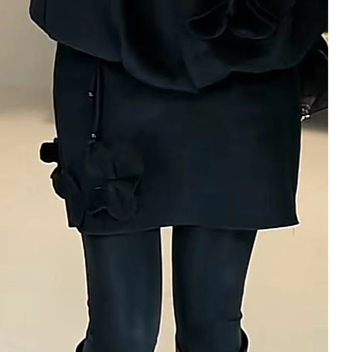 1180-1篱君24秋冬新款金色立体花朵轻奢半裙时尚设计感重工短裙