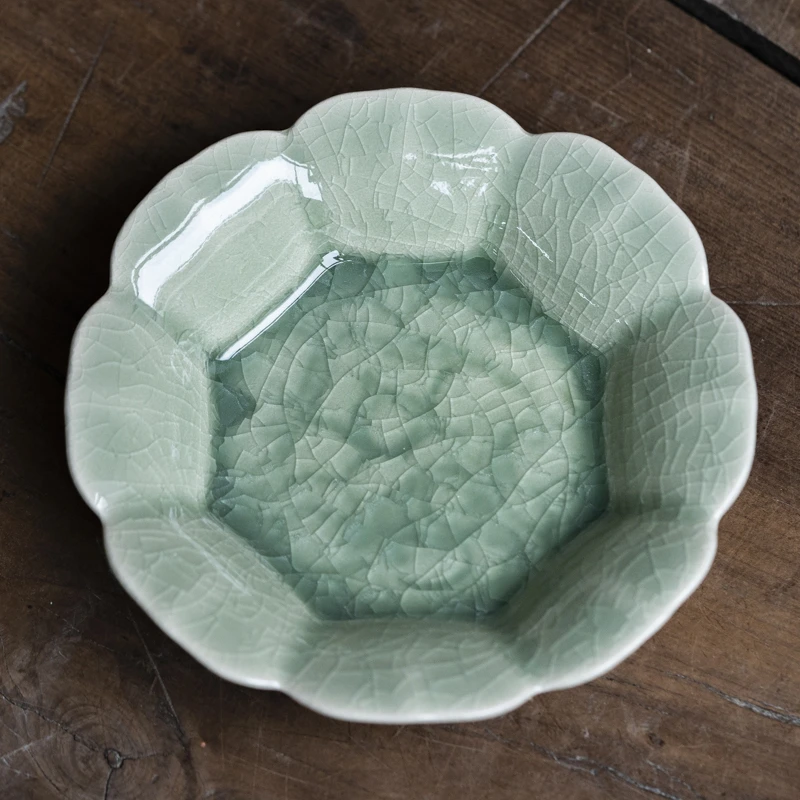 纳兰-祥云八瓣壶承-直径12.8高3.3（Q5921）