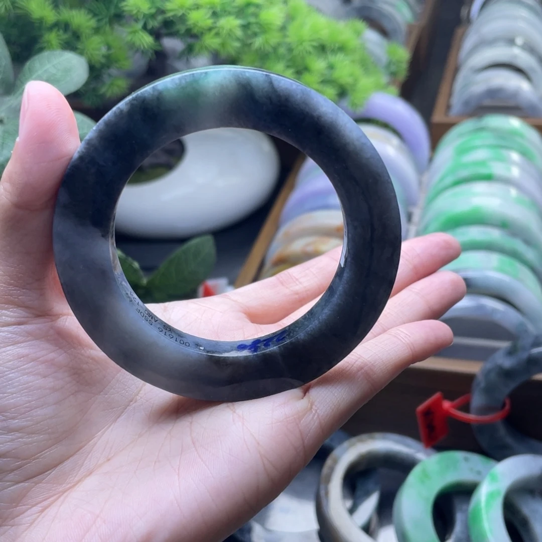 定制翡翠未镶嵌特价翡翠手镯定制