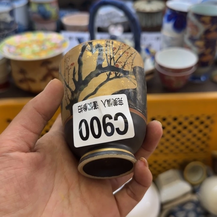 半***暖瓷片哈哈哈哈哈哈哈