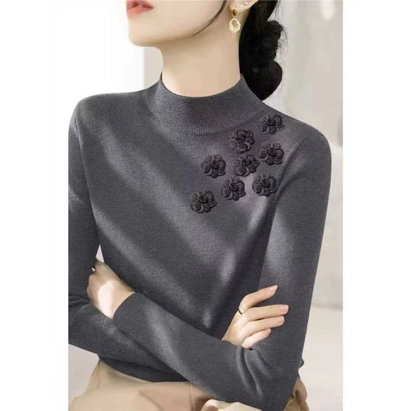 重工花朵半高领设计感长袖针织衫内搭保暖毛衣简约减龄百搭打底衫