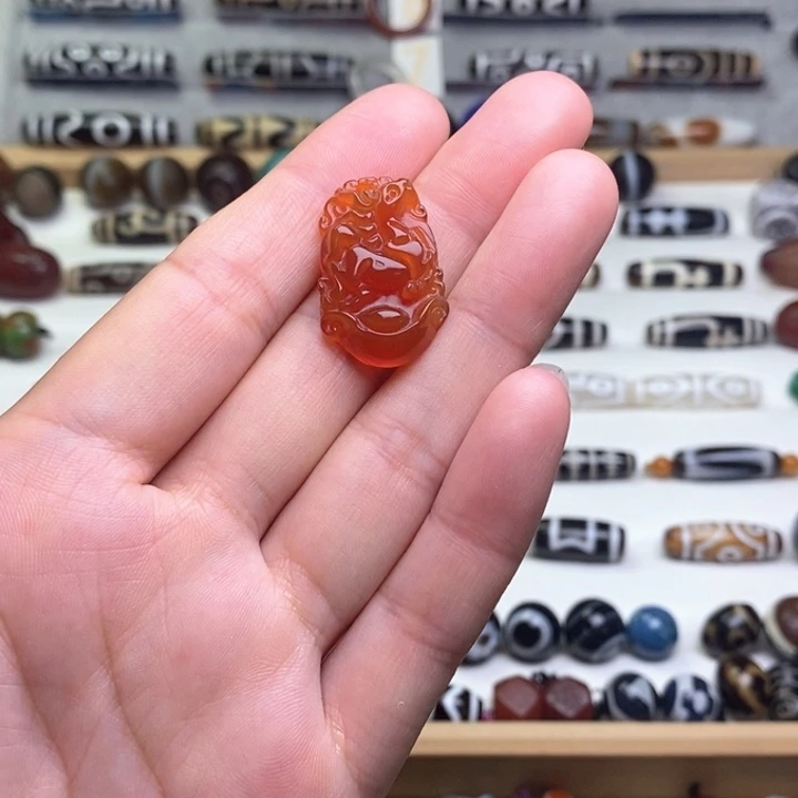 玛瑙/玉髓颈饰未镶嵌濛**•