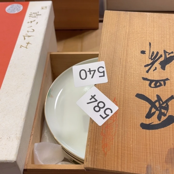 深***坊盖碗瓷器制作工艺精湛