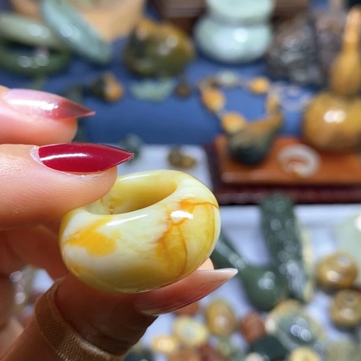 蛇纹石玉未镶嵌花玉16 口