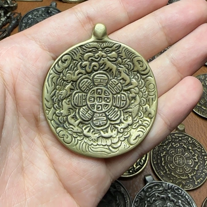 吖***泥塑精品小元素品相完美