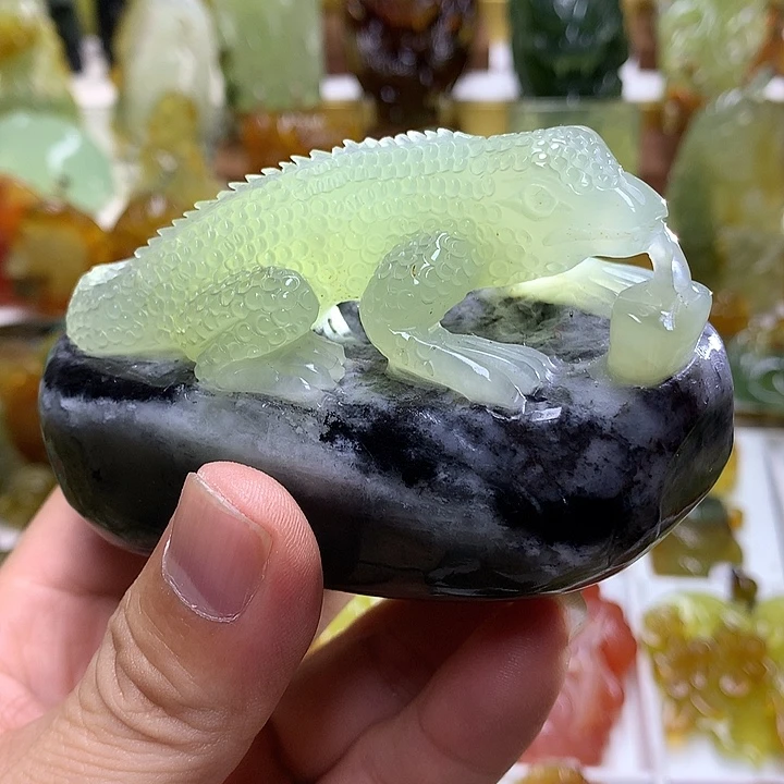 蛇纹石玉未镶嵌珠宝半成品
