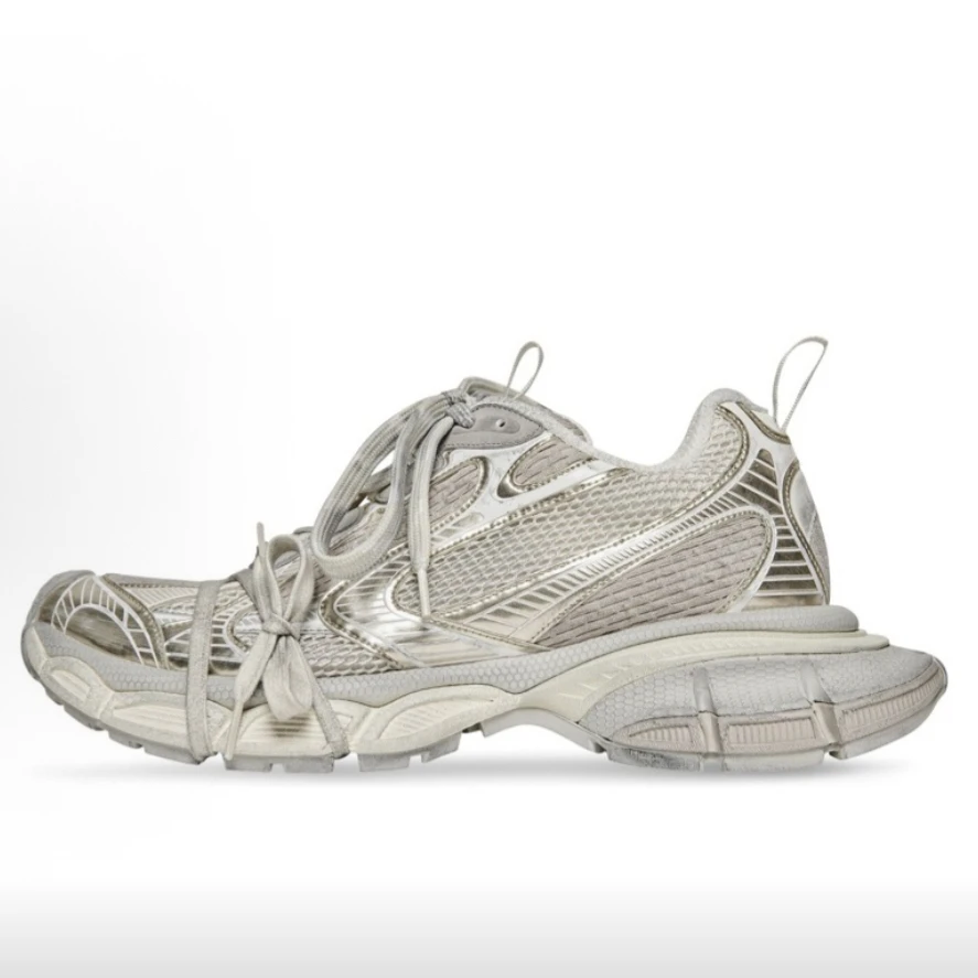 未使用 Balenciaga/巴黎世家 (东楠)3XL 做旧老爹鞋