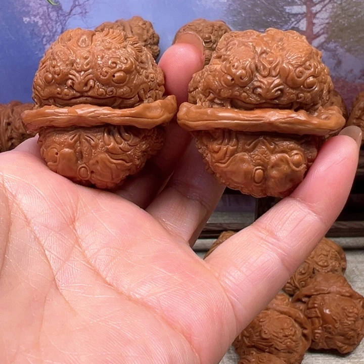 核桃把件蛤蟆头唐是金蟾