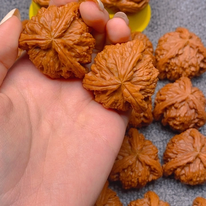 ****文玩核桃吊坠核桃