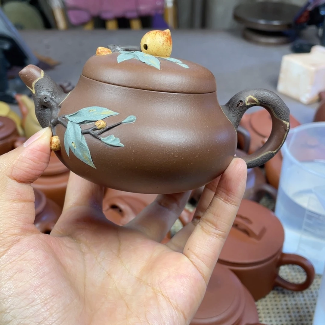 紫砂茶壶一*人宜兴紫砂