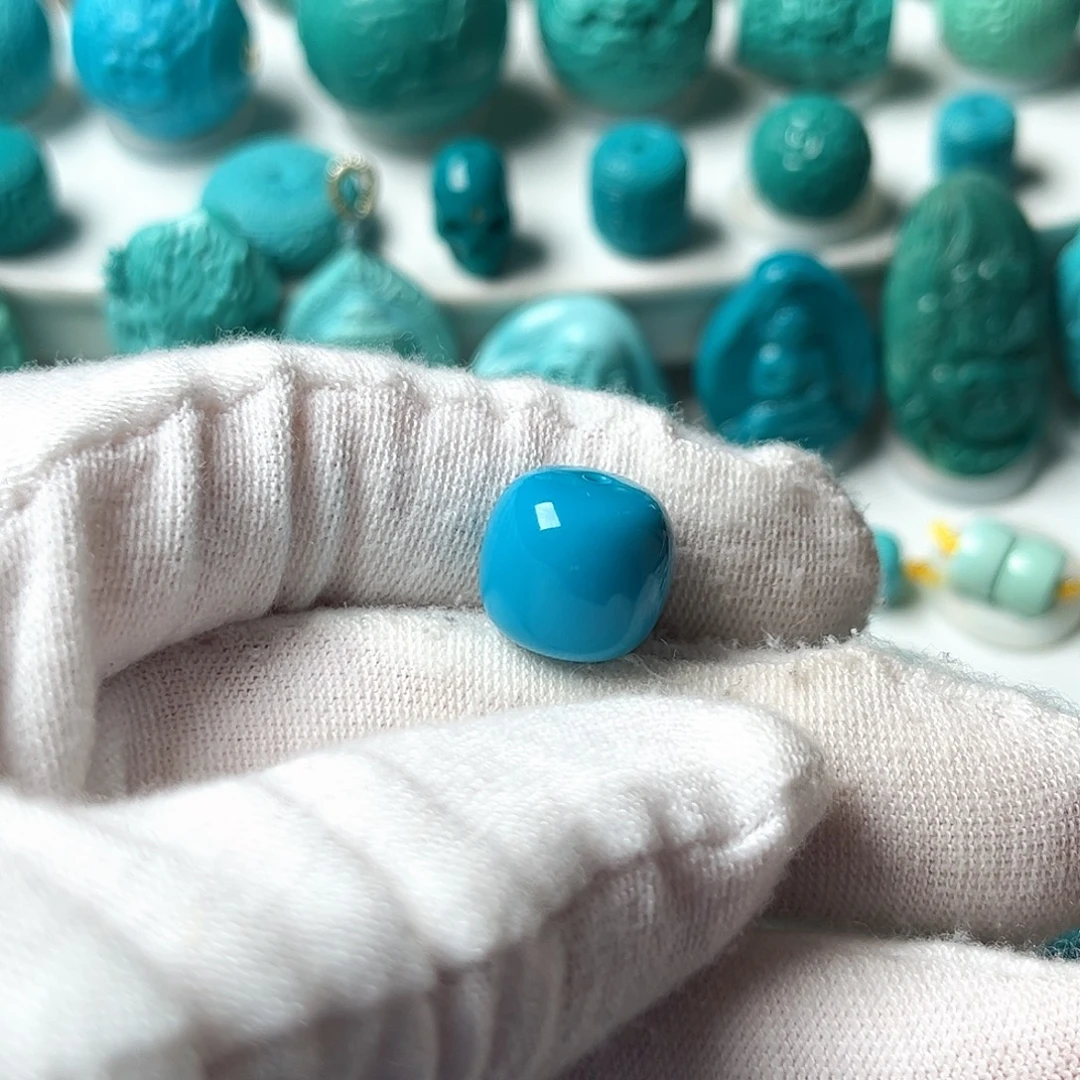 绿松石18K金镶嵌配饰