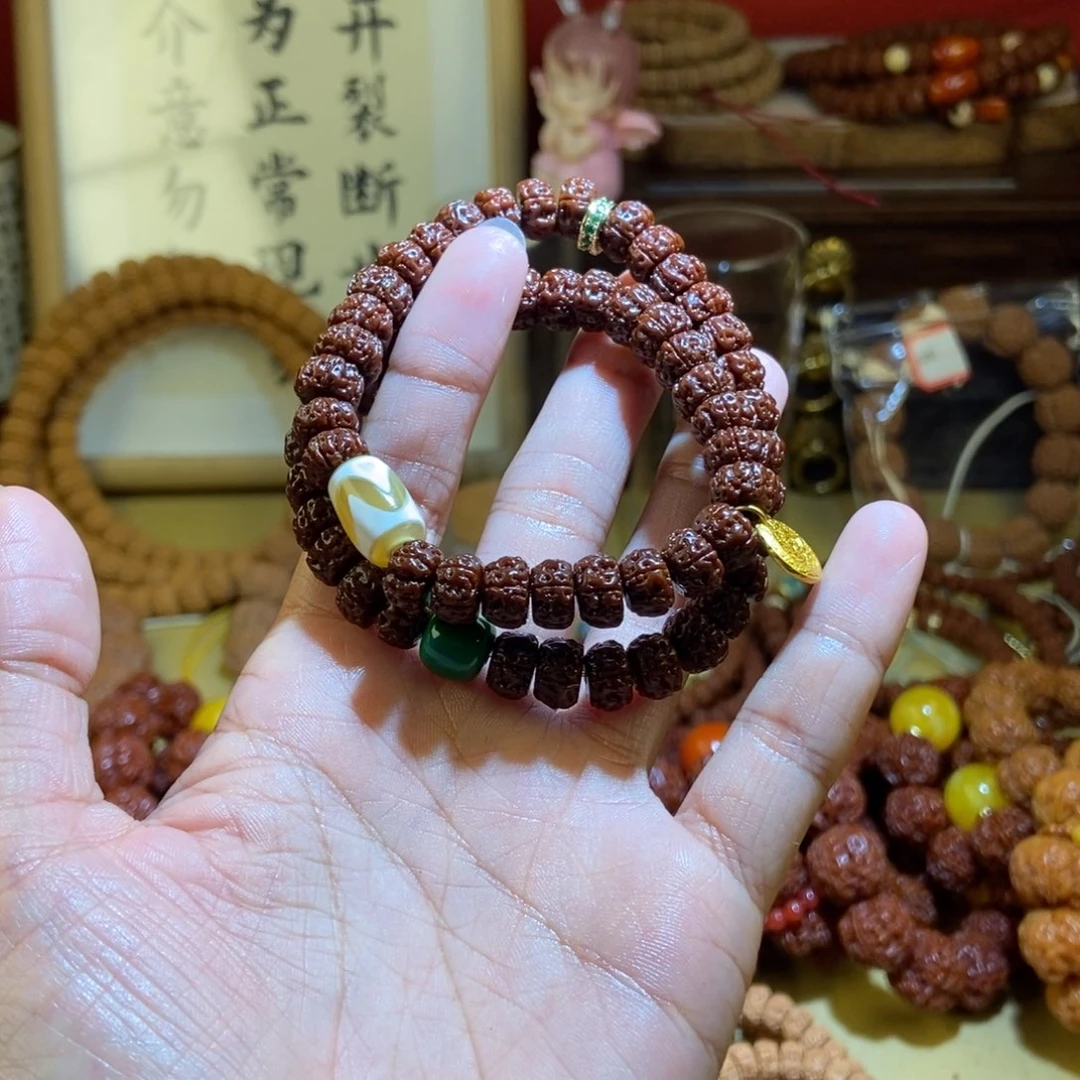 金刚菩提吊坠95玉化黑金刚双圈