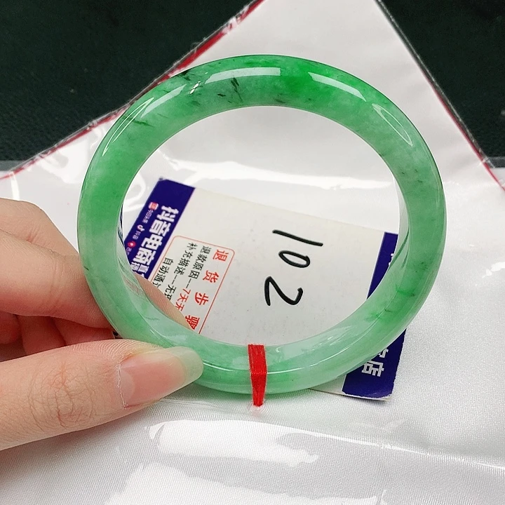 未镶嵌手镯翡翠翡翠手镯