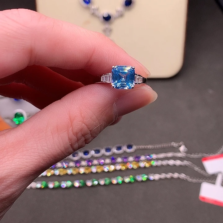 银S925镶嵌海蓝宝石戒圈