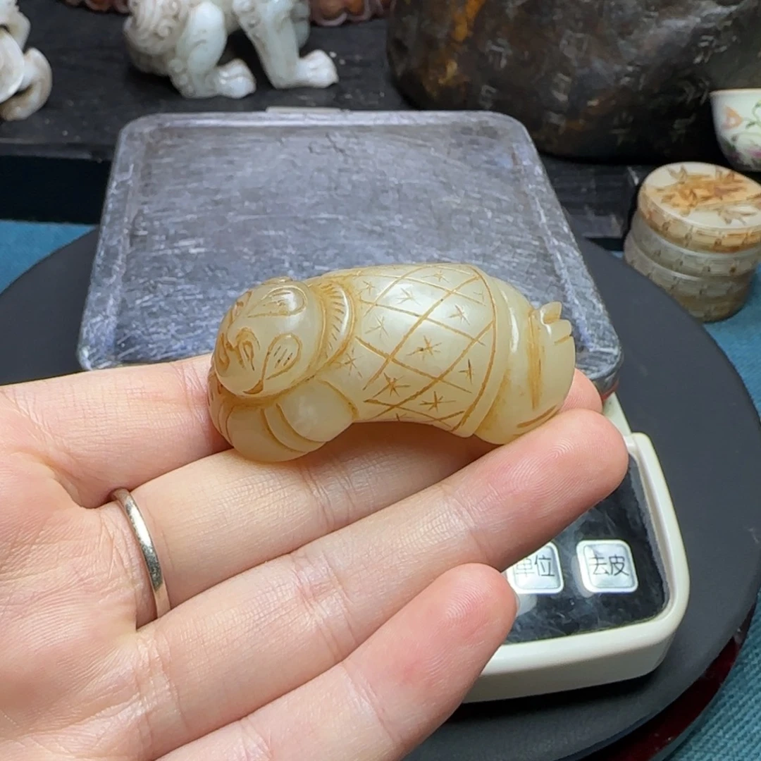 和田玉（糖玉）未镶嵌挂件