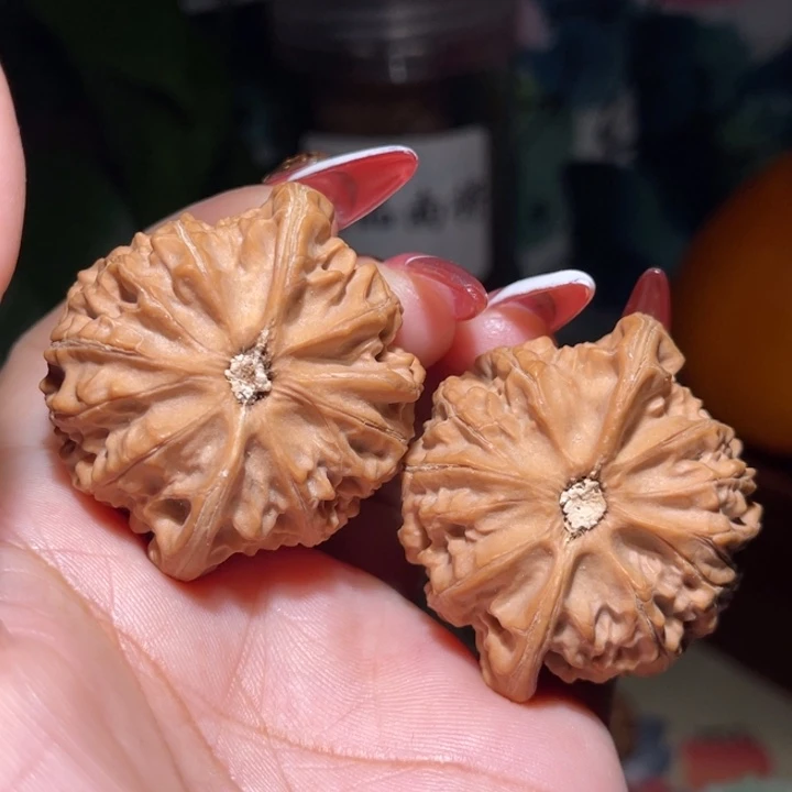 吊坠文玩核桃          44