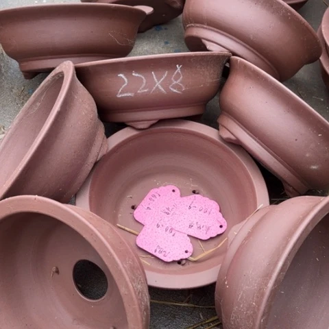 紫砂花盆100-9。    22-8