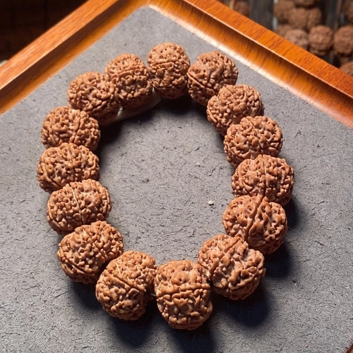 金刚菩提手串陳***原生态6瓣081