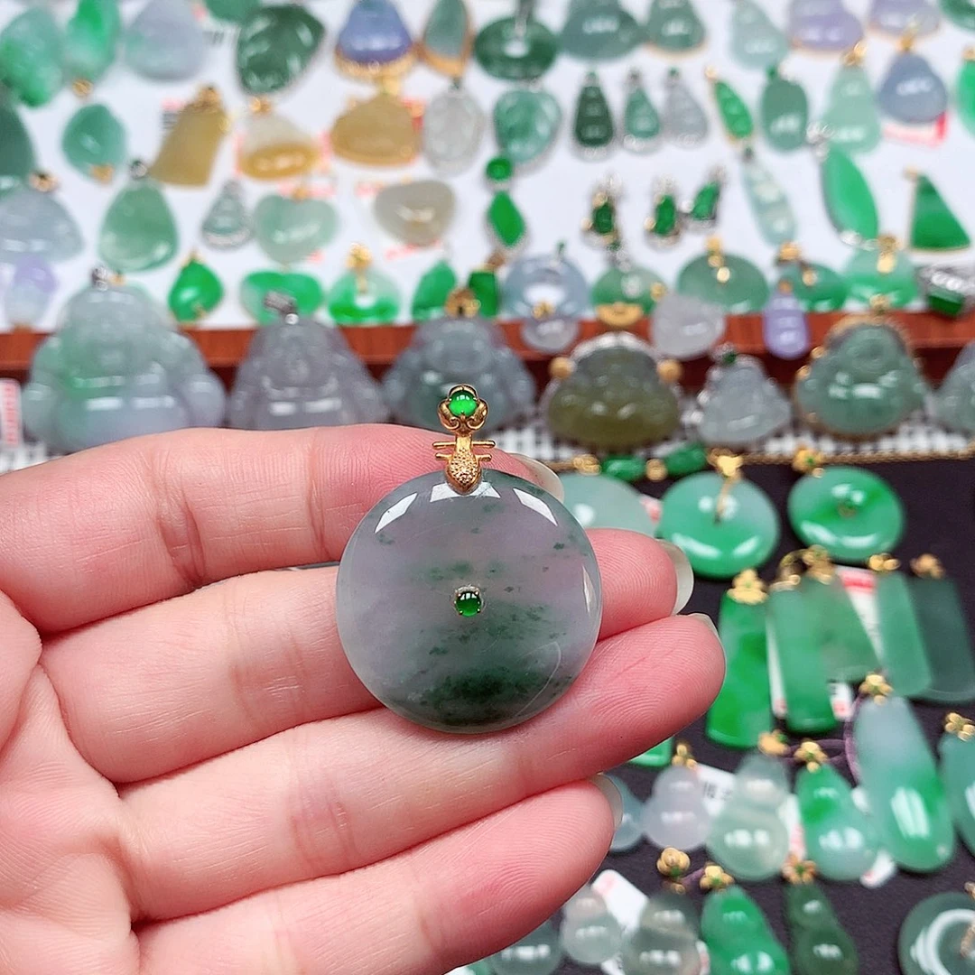 翡翠18K金镶嵌颈饰天然翡翠A货