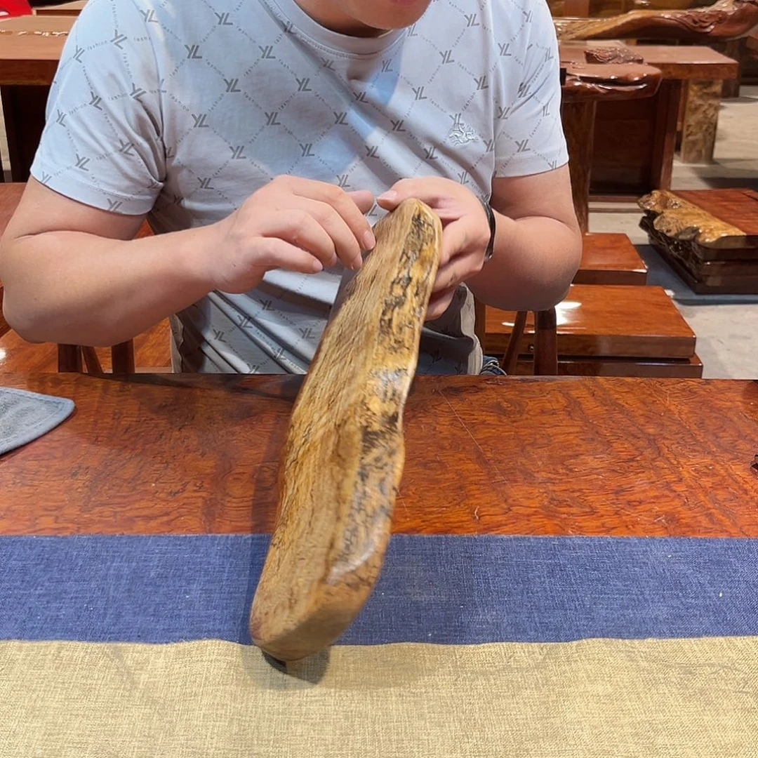 玉木（非红木类）巴花学名古夷苏木