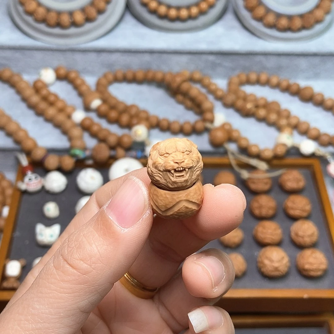 猴头核桃吊坠艾*?虎牙跑环 虎单颗 全品