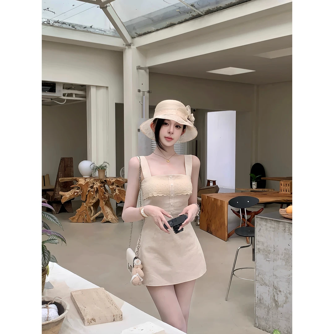 天鹅er 栀子淡香显瘦性感法式纯欲连衣裙收腰设计感夏季修身开叉