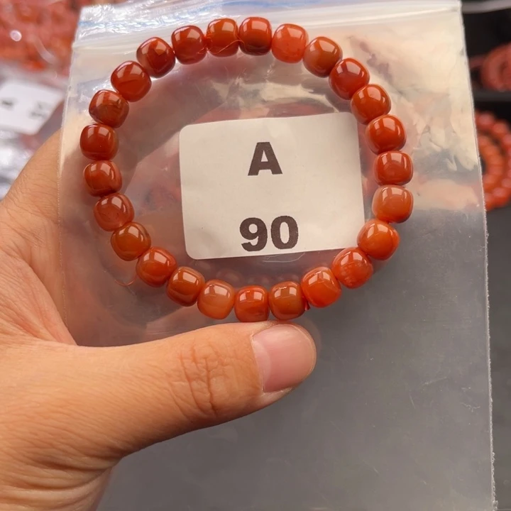 南红玛瑙未镶嵌多样性发货默认微瑕称重8mm