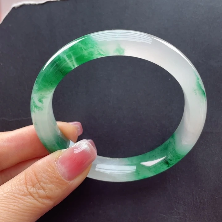 石英质玉手镯未镶嵌暗**袖