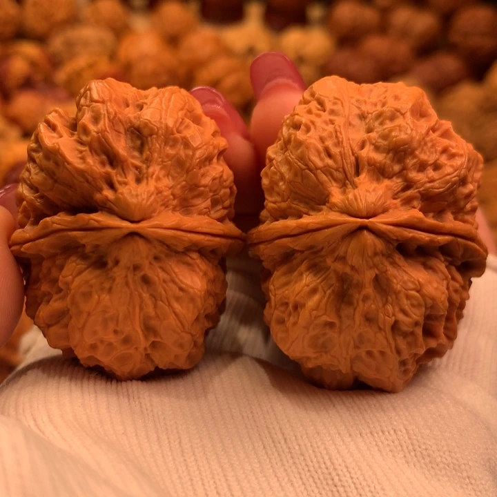 文玩核桃吊坠20………..