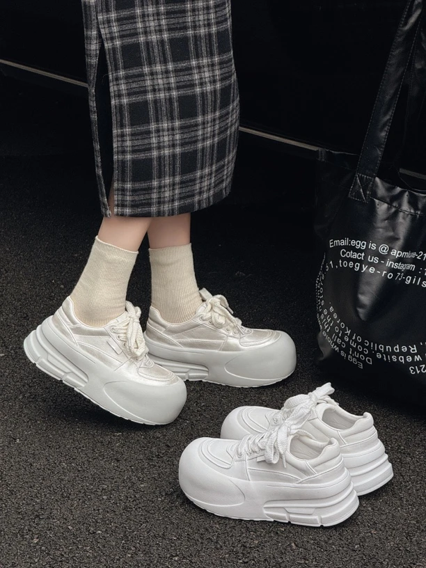 2025春季新款潮流洋气爆款女神厚底鞋