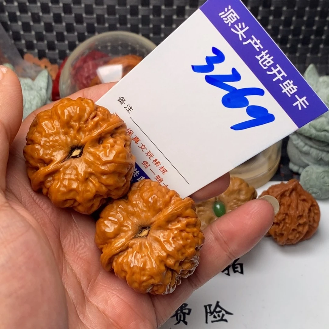 文玩核桃把件，**，核桃