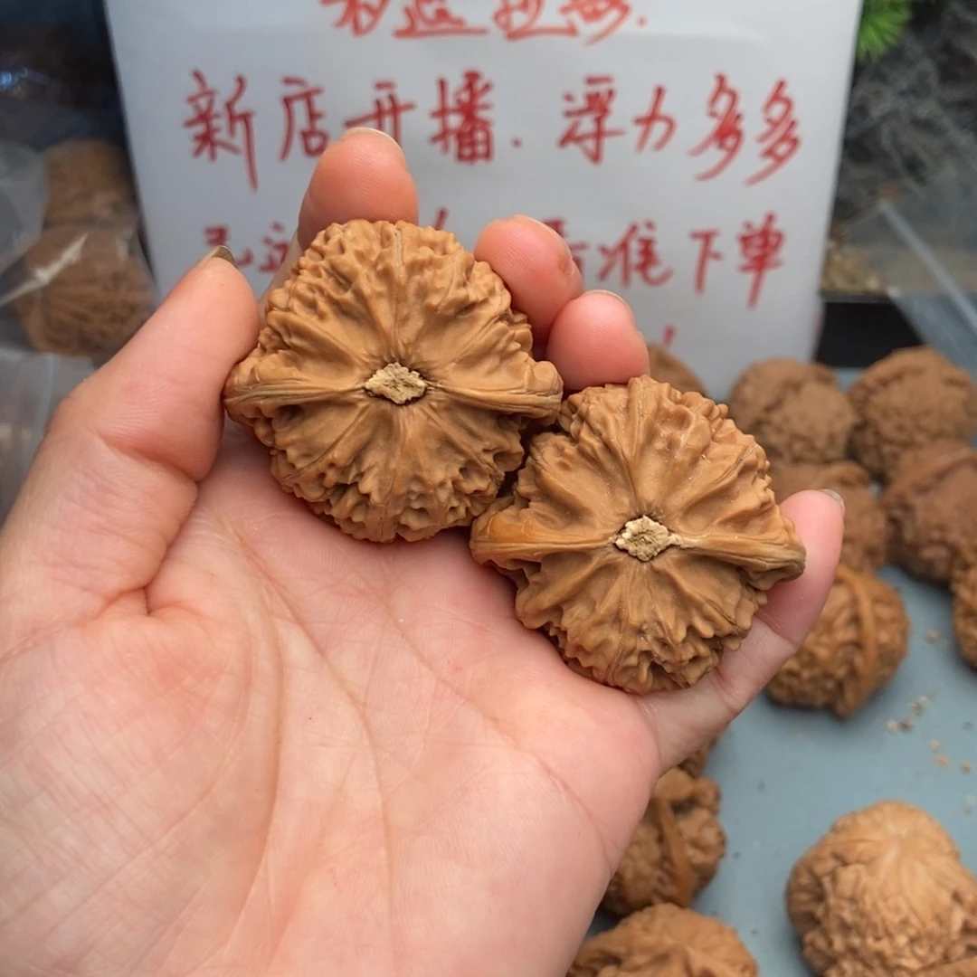 文玩核桃把件宫灯9