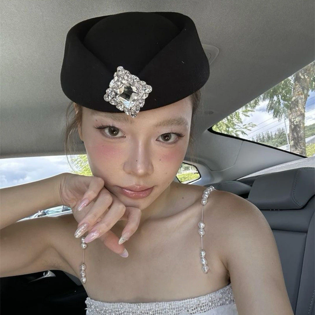 赫本风ins黑色小礼帽贝雷帽轻奢超闪方钻空姐帽子拍照道具小礼帽